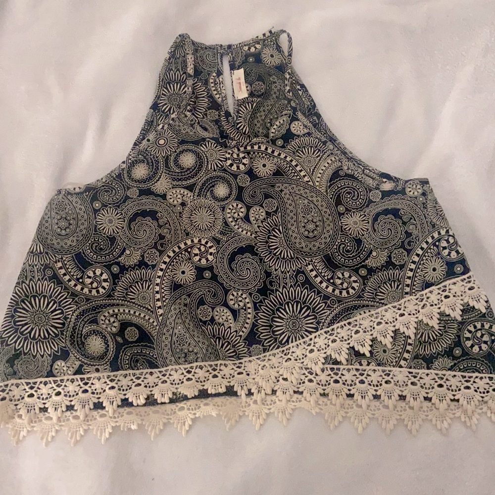Cute top!